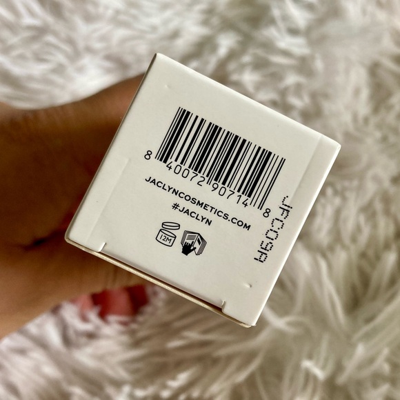 Jaclyn Cosmetics - Skin Tint - Picture 9 of 9